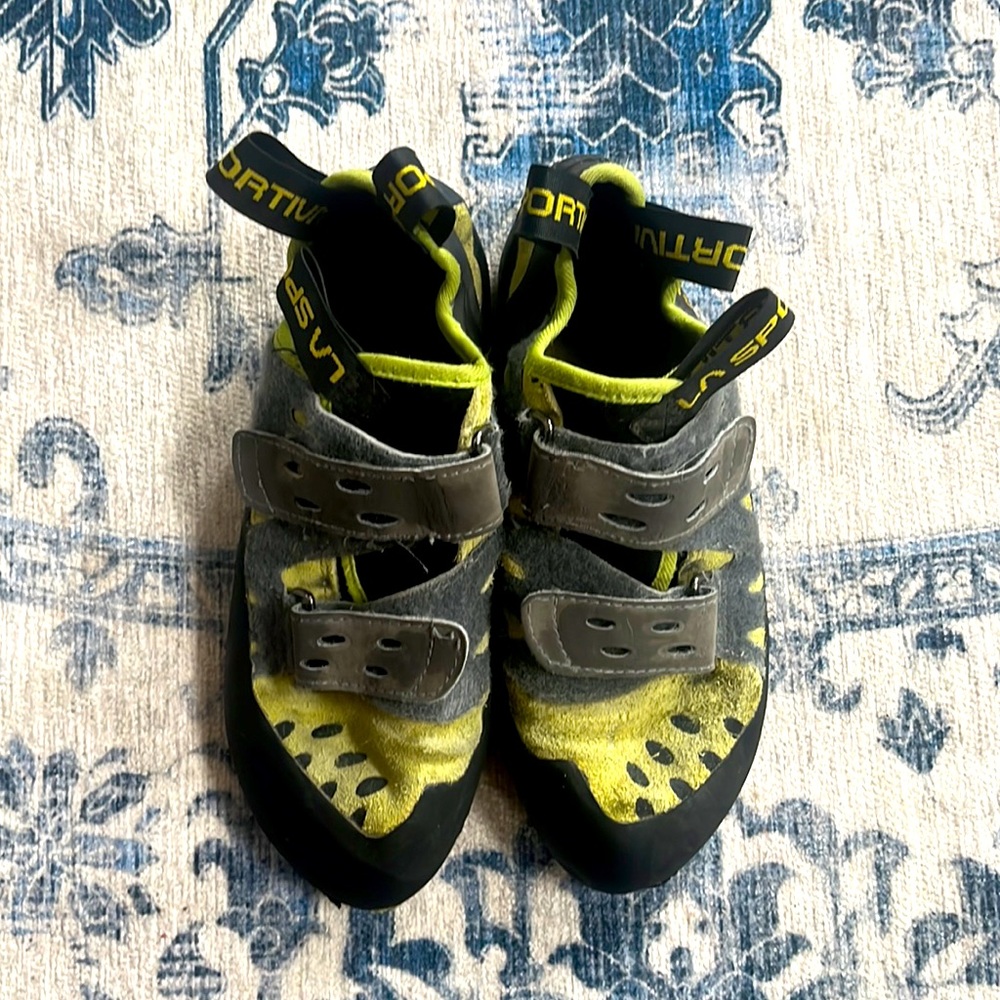 La sportiva  climbing shoes
